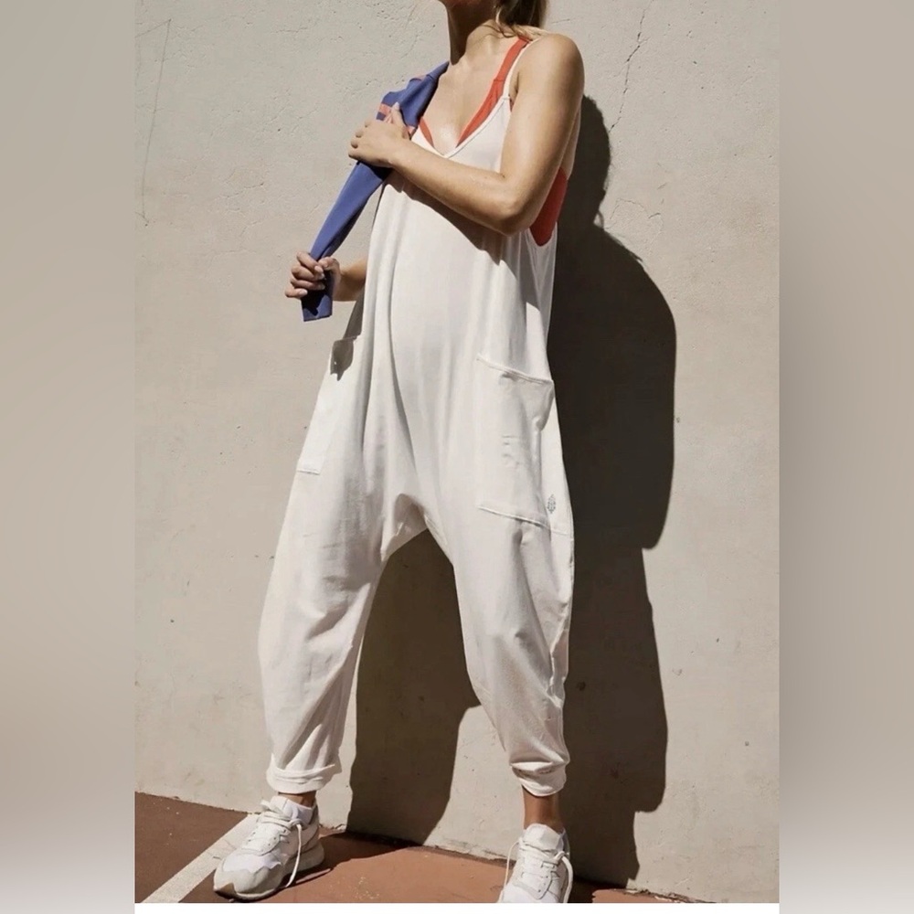 Free People Fp Movement Hot Shot Jumpsuit L Bohemian Lagenlook Pockets NWT